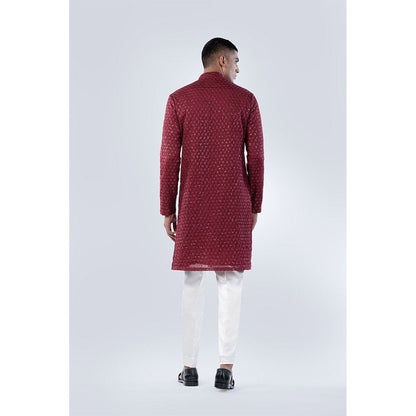 Arjun Kilachand Thread Work Kurta