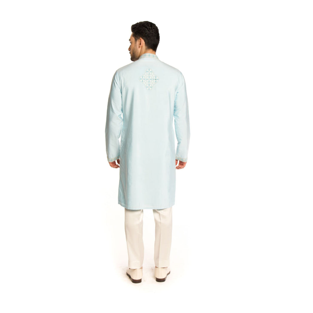 Arjun Kilachand Frozen Blue Mirror Thread Work Embroidered Kurta with Pant (Set of 2)