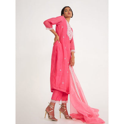 Asaga Nova Candy Pink Embroidered Kurta with Pants and Organza Dupatta (Set of 3)