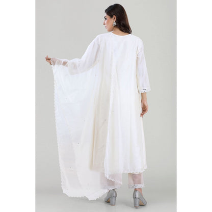 Asaga Jhanjhar Off White Embroidered Chanderi Kurta with Pants and Organza Dupatta (Set of 3)