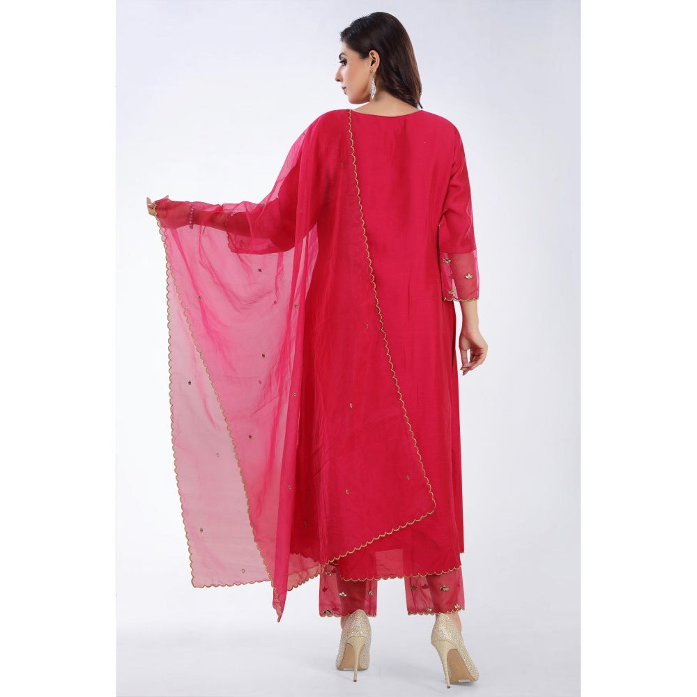 Asaga Aarsi Rani Embroidered Chanderi Silk Kurta with Pants and Organza Dupatta (Set of 3)