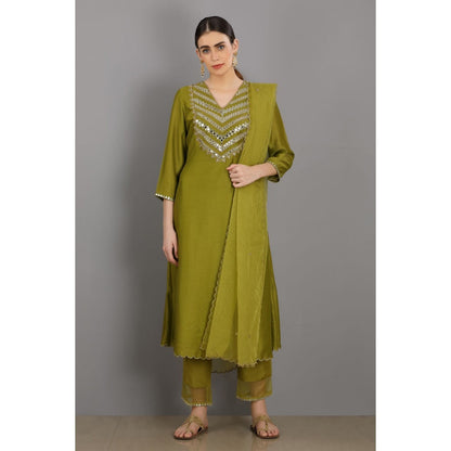 Asaga Danish Mehendi Embroidered Chanderi Silk Kurta with Pants and Organza Dupatta (Set of 3)