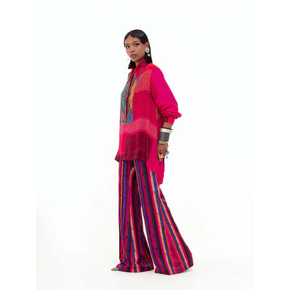 Aseem Kapoor Atri Printed Italian Crepe Shirt With Detailed With Highlighted Yoke And Collar