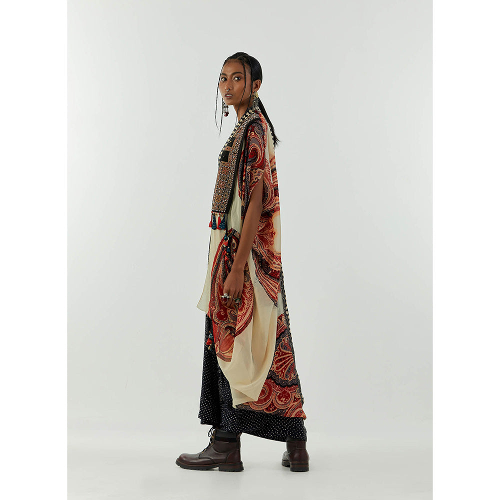 Aseem Kapoor Grey Ritu Cape With Blouse And Skirt (Set of 3)