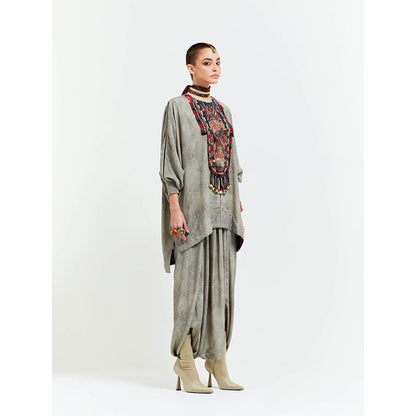 Aseem Kapoor Grey Kuru Trapeze Kurta With Draped Trouser (Set of 2)