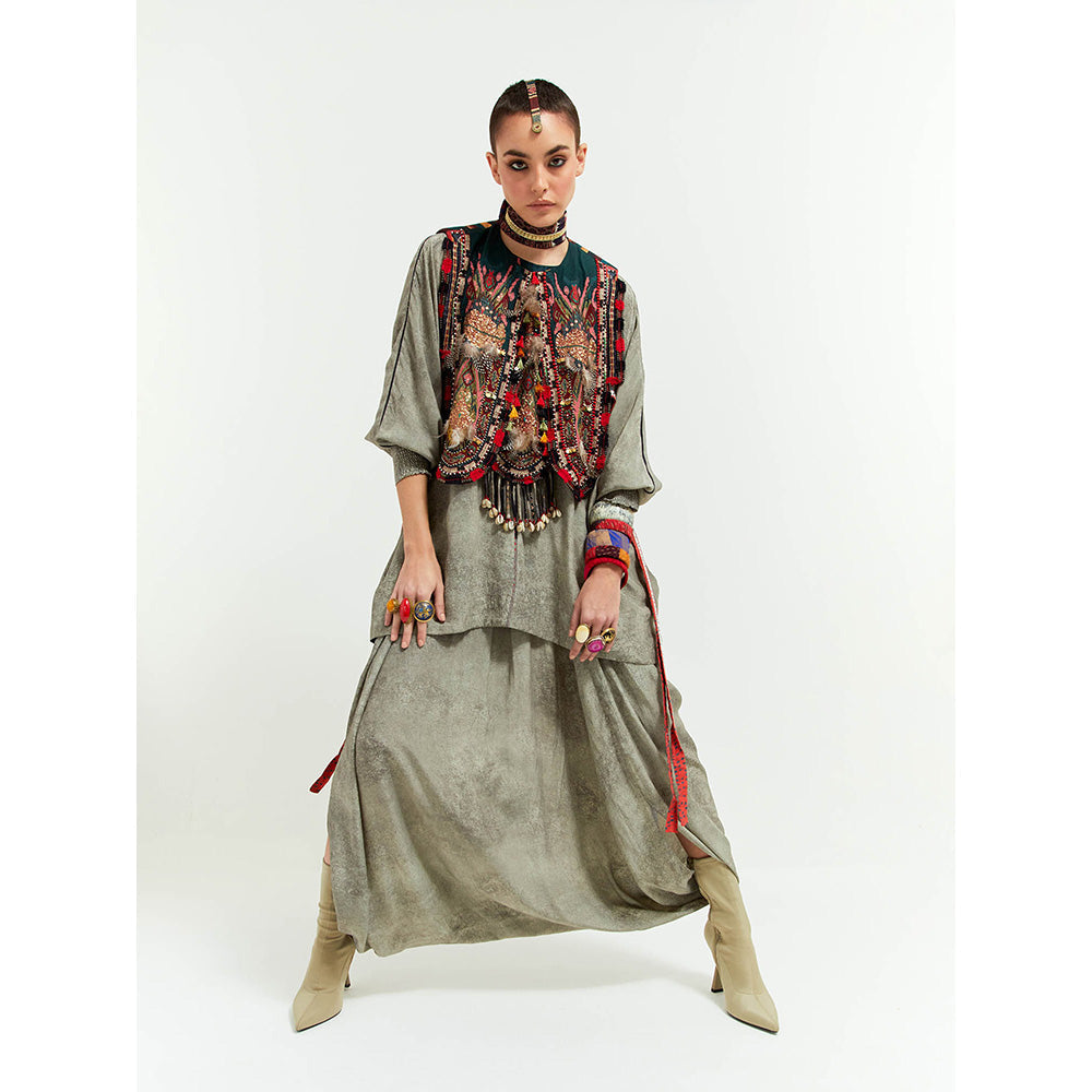 Aseem Kapoor Grey Zuri Gilet With Kurta And Draped Trouser (Set of 3)