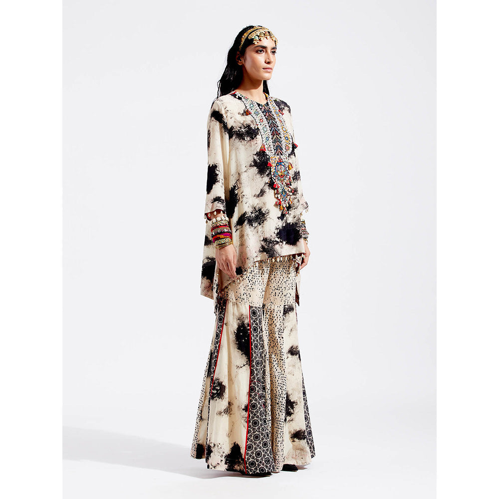 Aseem Kapoor Beige Mitra Kurta With Sharara (Set of 2)