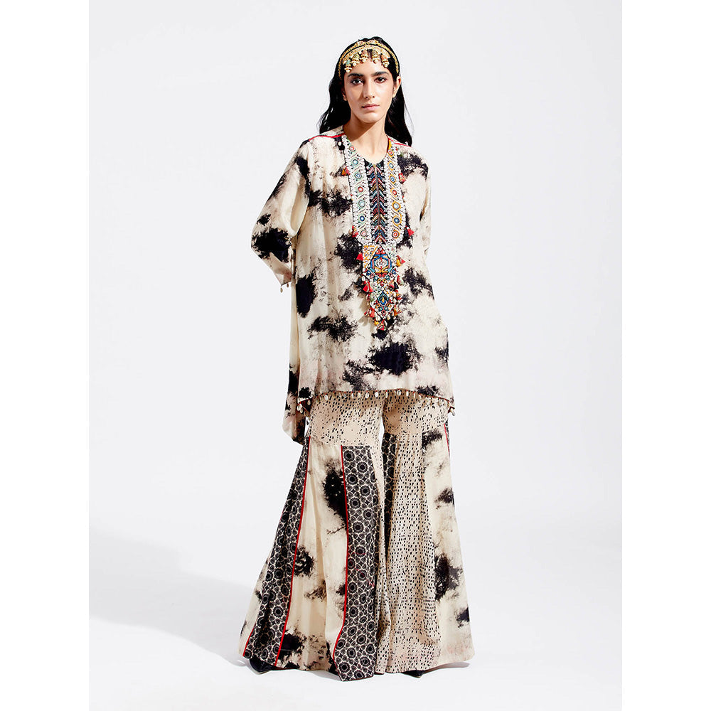 Aseem Kapoor Beige Mitra Kurta With Sharara (Set of 2)
