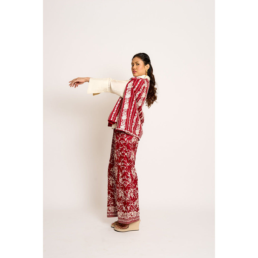 ASHTAR Cherry Red Giro Cape