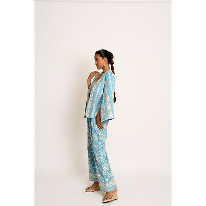 ASHTAR Blue Giro Cape And Pants Set (Set of 2)