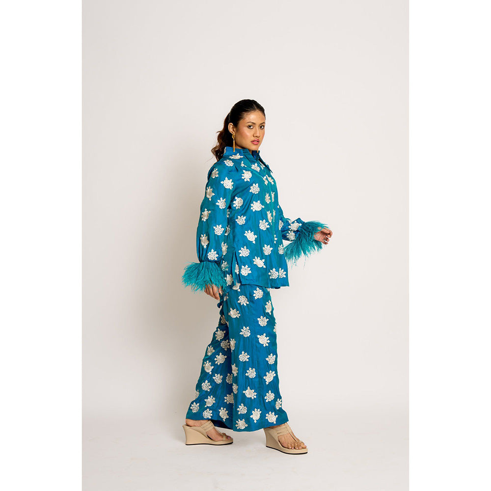 ASHTAR Blue Shehnaaz Twin Co-ord (Set of 2)