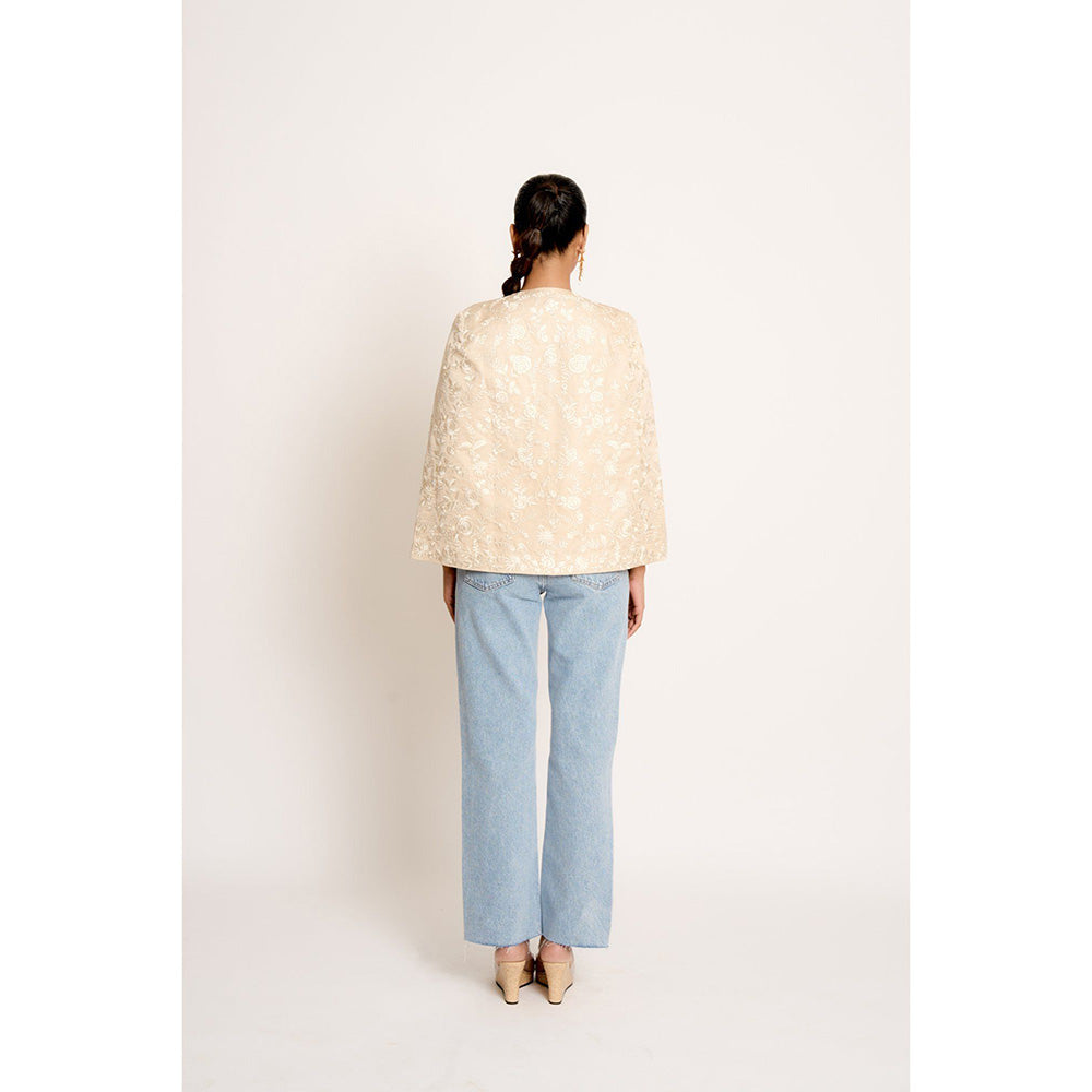 ASHTAR Nude Beige Naina Cape