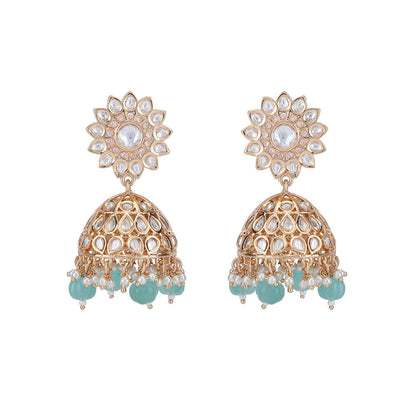 Auraa Trends 22KT Gold Plated Kundan Classic Necklace Set