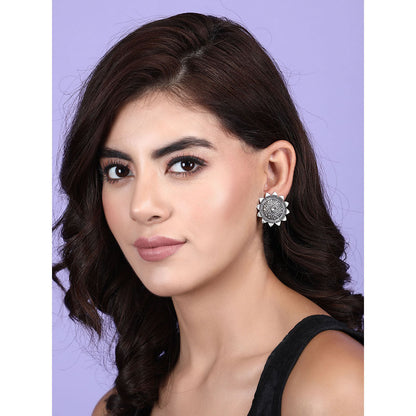 Auraa Trends Classic Oxidised Grey Stud Earrings For women
