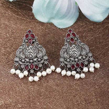 Auraa Trends Classic Oxidised Red and Pearls Drop Earrings For women