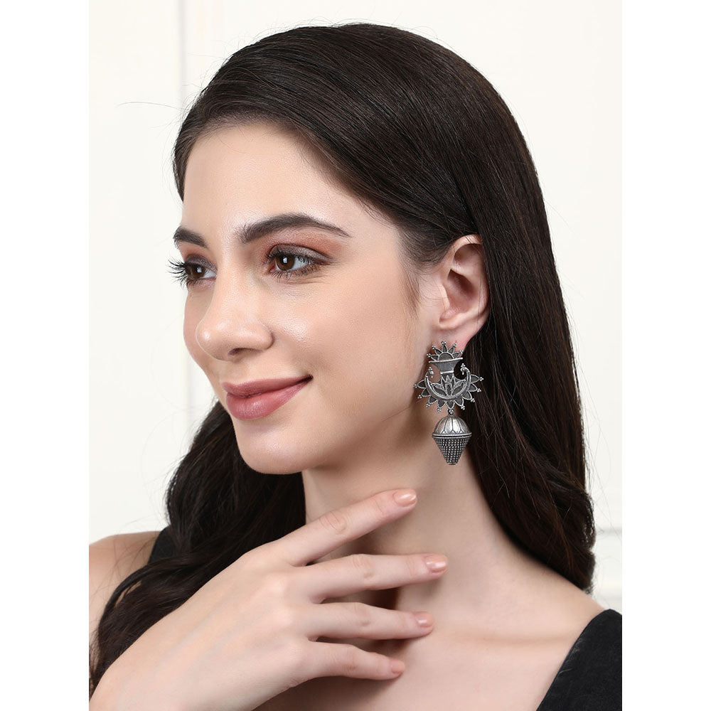 Auraa Trends Classic Oxidised Drop Earrings For women