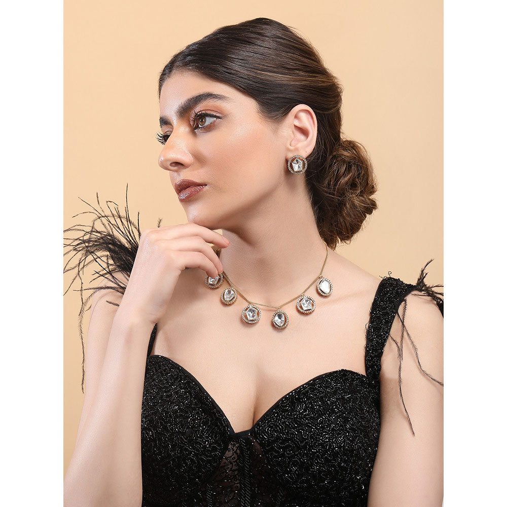 Auraa Trends 22Kt Gold Plated Kundan Jewellery Set