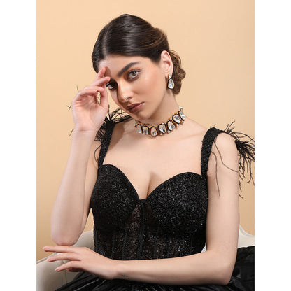 Auraa Trends 22Kt Gold Plated Kundan Black And White Jewellery Set