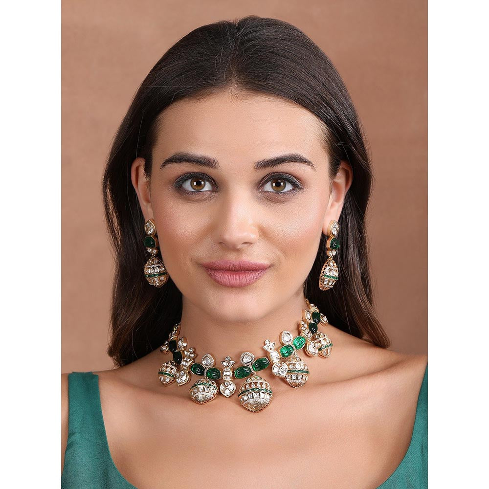 Auraa Trends Gold Finish Green Kundan Polka Choker Jewellery Set