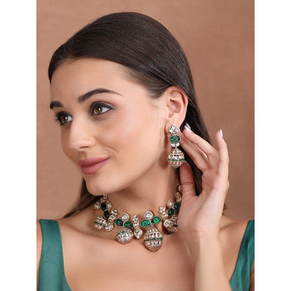 Auraa Trends Gold Finish Green Kundan Polka Choker Jewellery Set