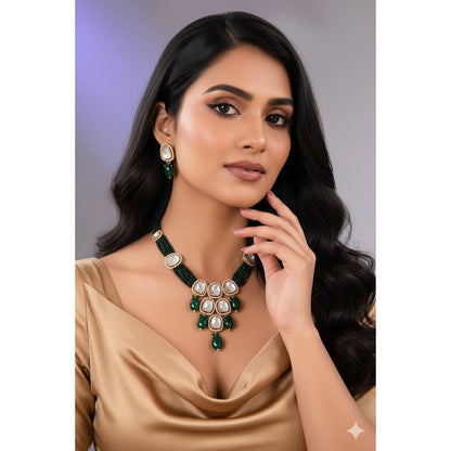 Auraa Trends Gold Finish Kundan Polki and Emerald Green Beaded Necklace Set
