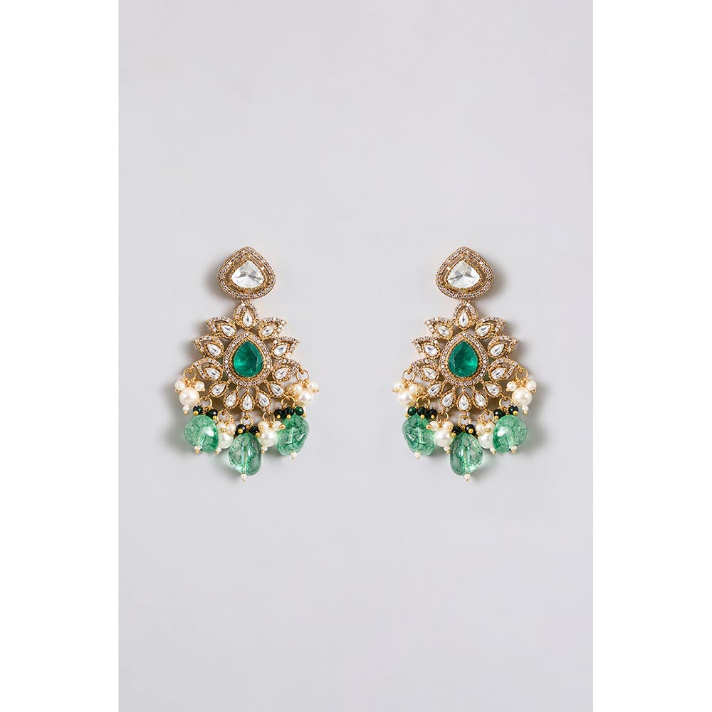 Auraa Trends Royal Emerald Green Kundan Necklace and Earring Set