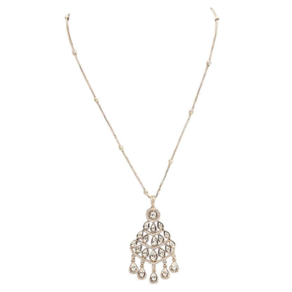 Auraa Trends Delicate Gold-Plated Kundan Pendant Necklace Set