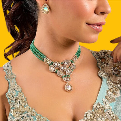 Auraa Trends Green Beaded Kundan Necklace Set