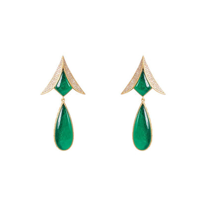 Auraa Trends Elegant Green Stone and Kundan Jewellery Set