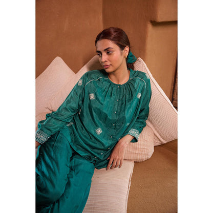 AYAKA Dale Green Front Open Top