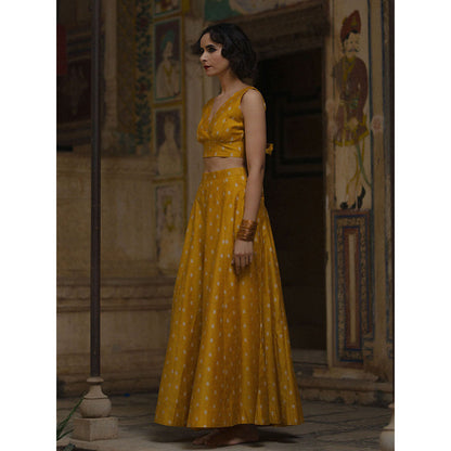 Baaro Masi Yellow Brocade Lehnga with Organza Dupatta (Set of 3)