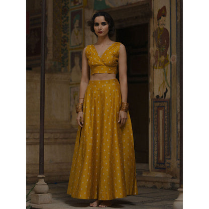 Baaro Masi Yellow Brocade Lehnga with Organza Dupatta (Set of 3)