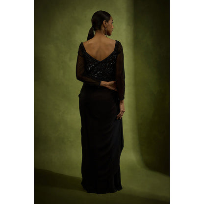BABITA M Black Noir Drape Gown
