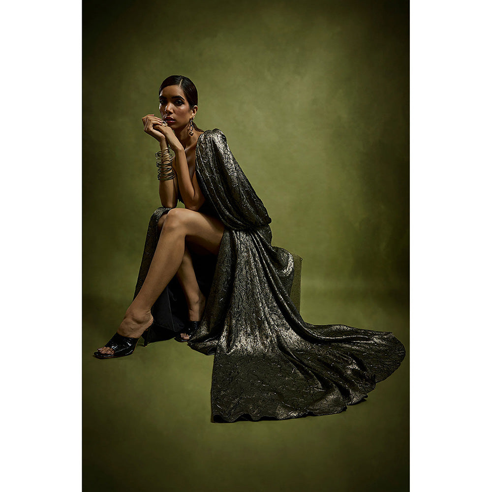 BABITA M Black Textured Foil Drape Gown