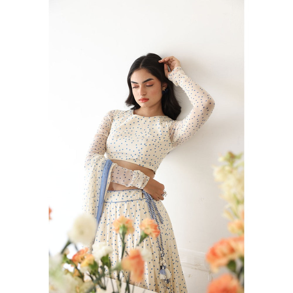 Baise Gaba Petal Stitched Blouse