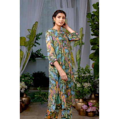 Baise Gaba Arthy Green Kurta with Pant (Set of 2)