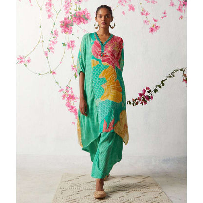 Basil Leaf Green Kurta with Salwar Pant and Inner (Set of 3)