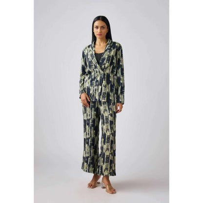 Basanti Kapde aur Koffee Blue Muslin Printed Co-Ord (Set of 3)
