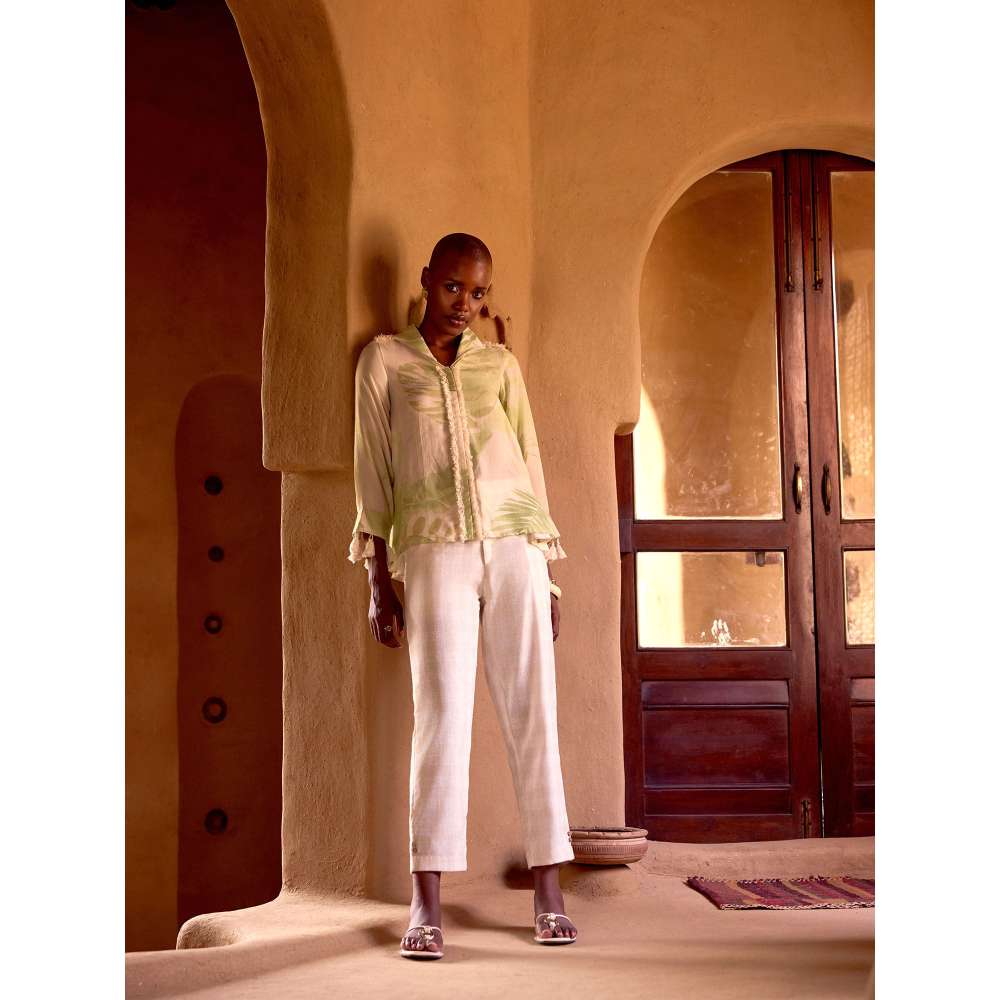 Basanti Kapde aur Koffee Green Palm Reverie Muslin Shirt
