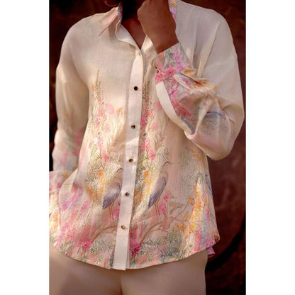 Basanti Kapde aur Koffee Ivory Printed Rose Reed Summer Silk Shirt