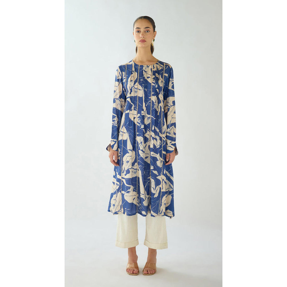 Basanti Kapde aur Koffee Indigo Blue Muslin Kurta With Pant