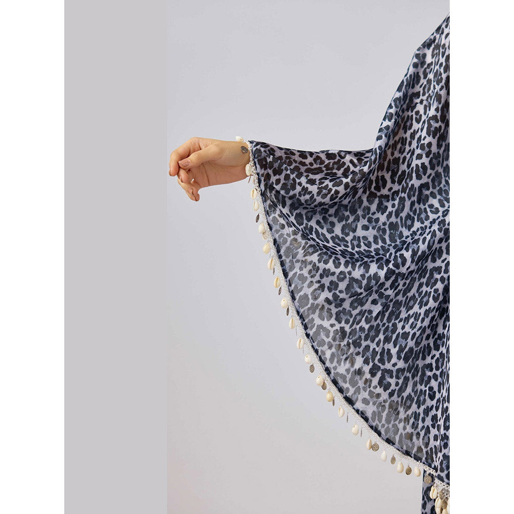 Basanti Kapde aur Koffee Black Crepe Embroidered Dress