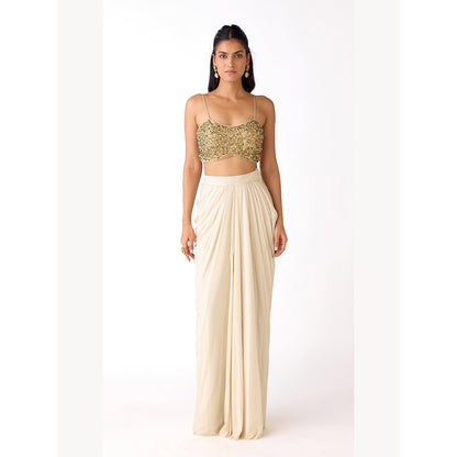 Basanti Kapde aur Koffee The Golden Mirage Drape Skirt And Blouse With Cape