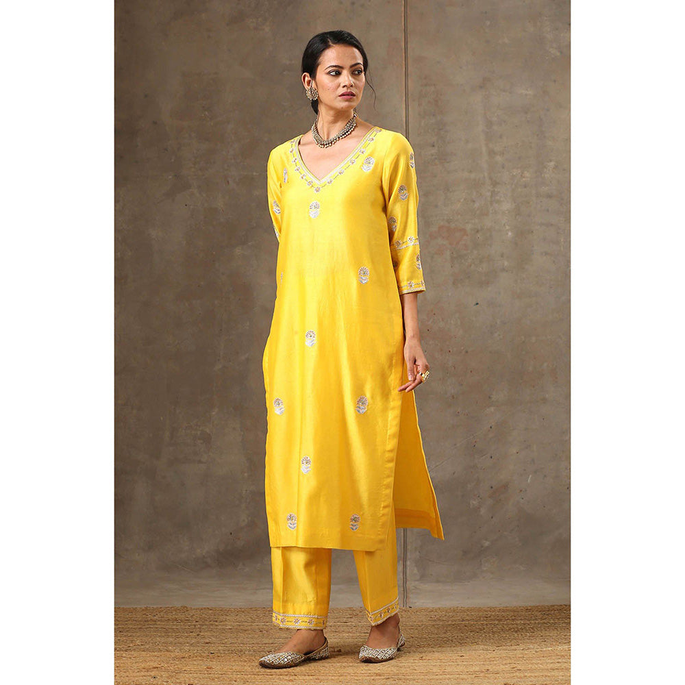 Bbaawri Yellow Color Hand Embroidered Chanderi Silk Kurta with Pant & Dupatta (Set of 3)