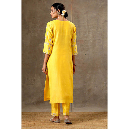 Bbaawri Yellow Color Hand Embroidered Chanderi Silk Kurta with Pant & Dupatta (Set of 3)