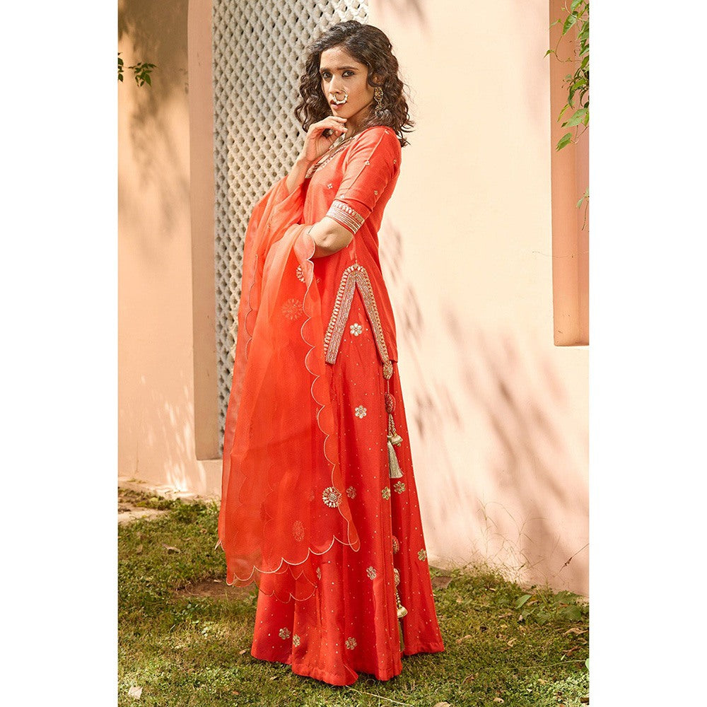 Bbaawri Red Embroidered Gota Patti & Nakkshi Top with Sharara & Dupatta (Set of 3)