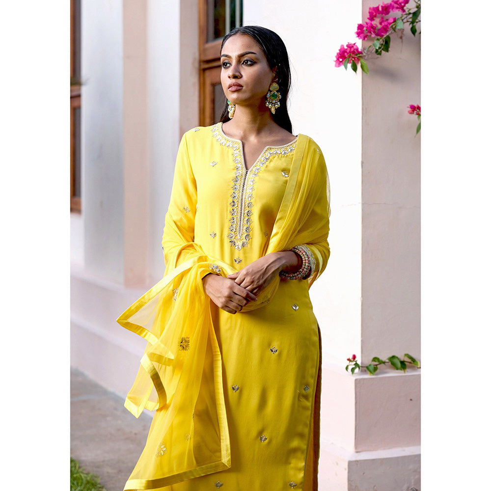 Bbaawri Yellow Georgette Gota Patti Kurta with Pant & Dupatta (Set of 3)