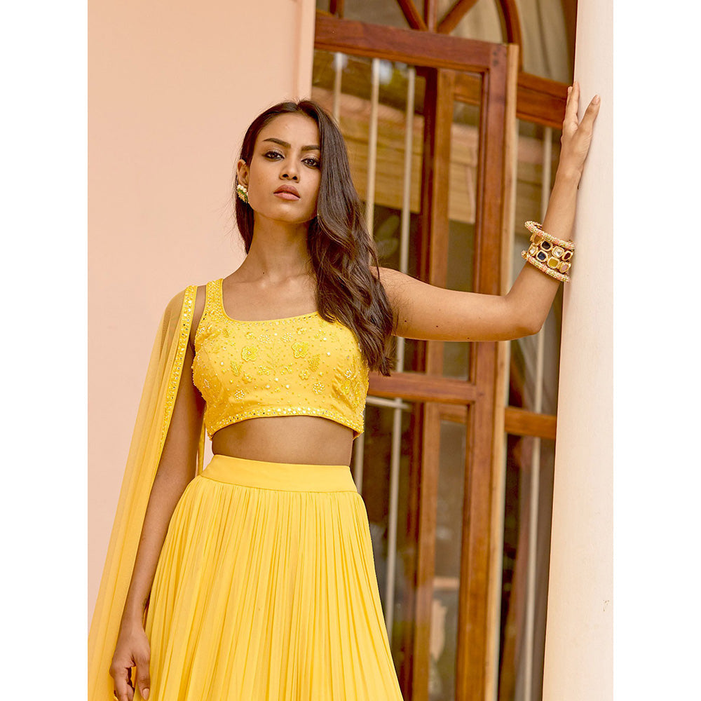 Bbaawri Yellow Hand Embroidered Layered Ruffled Lehenga with Blouse & Dupatta (Set of 3)