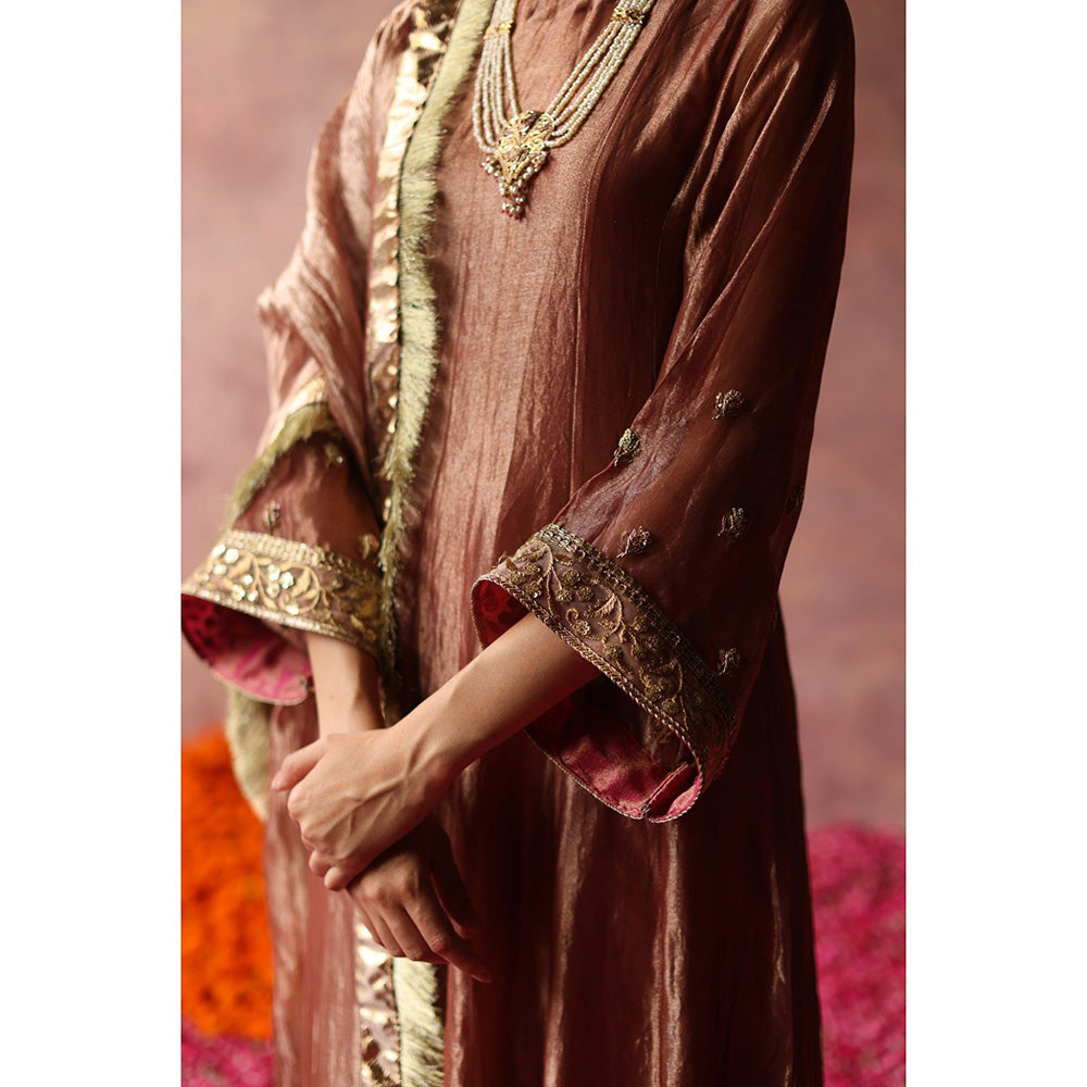Begum Pret Zaahra Rose Gold Kurta (Set of 3)
