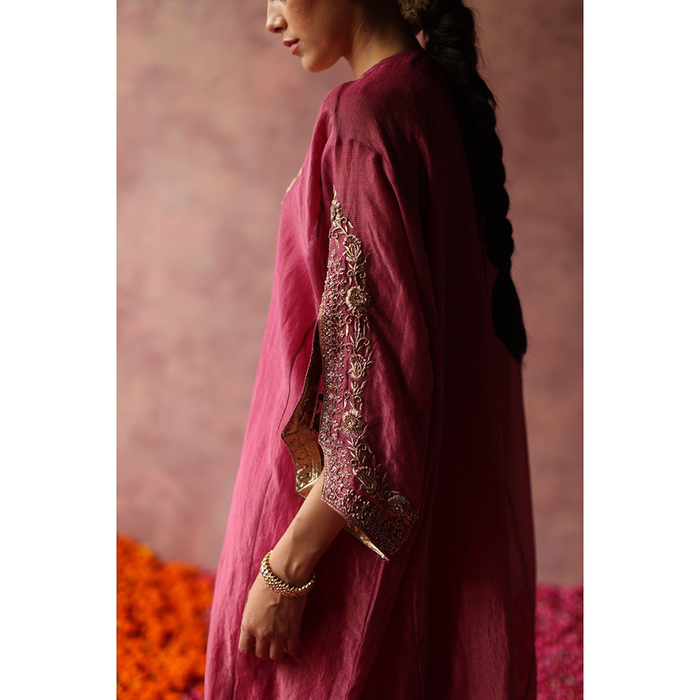 Begum Pret Heer Pink Phiran Kurta (Set of 3)